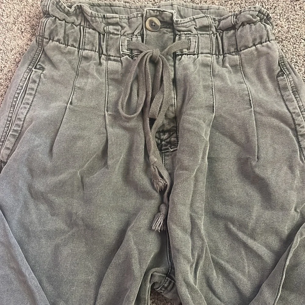 Free People paper bag green pants XS